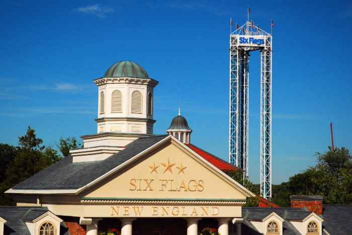 New England SIx Flags Bus Charters